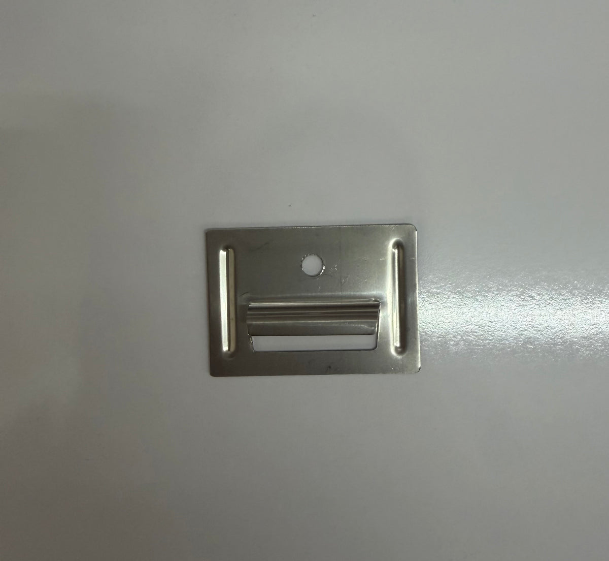 CLIPS EXTERIOR