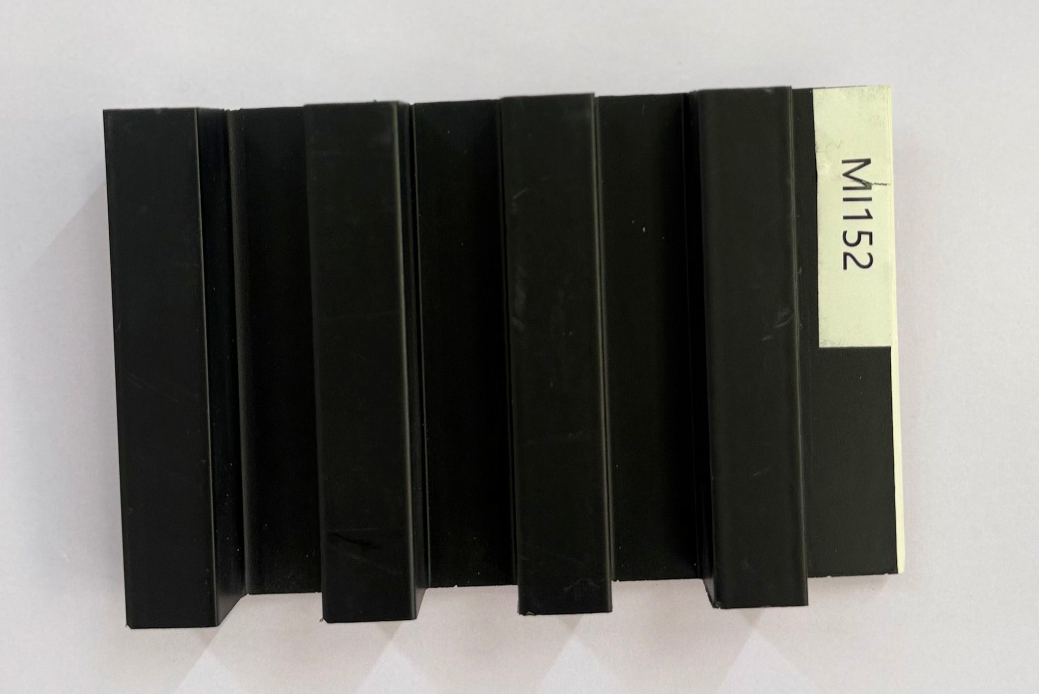WALL PANEL MI152