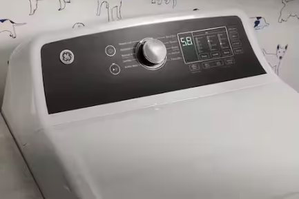 GE 7.4 cu. ft. Electric Dryer with Sensor Dry in White