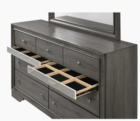 Bedroom Set King Grey ,Dresser, Mirror and 1 nightstand