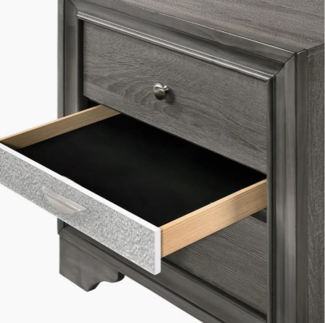 Bedroom Set King Grey ,Dresser, Mirror and 1 nightstand