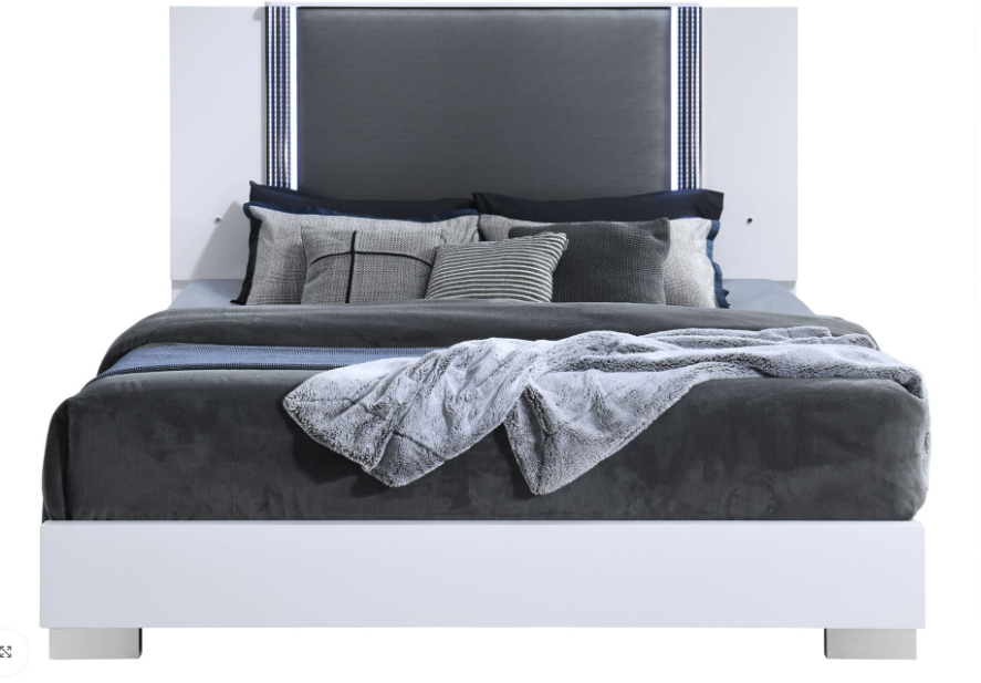 YLIME SMOOTH WHITE KING BED