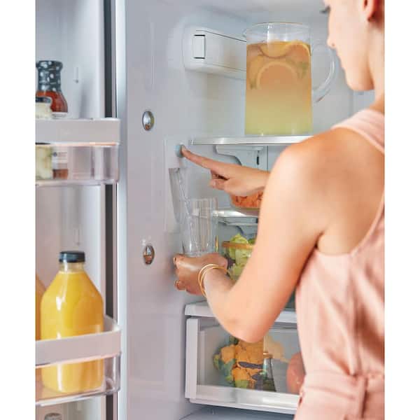CAFE 23.1 cu. ft. Smart French Door Refrigerator with Internal Water Dispenser in Matte Black, Counter Depth and ENERGY STAR